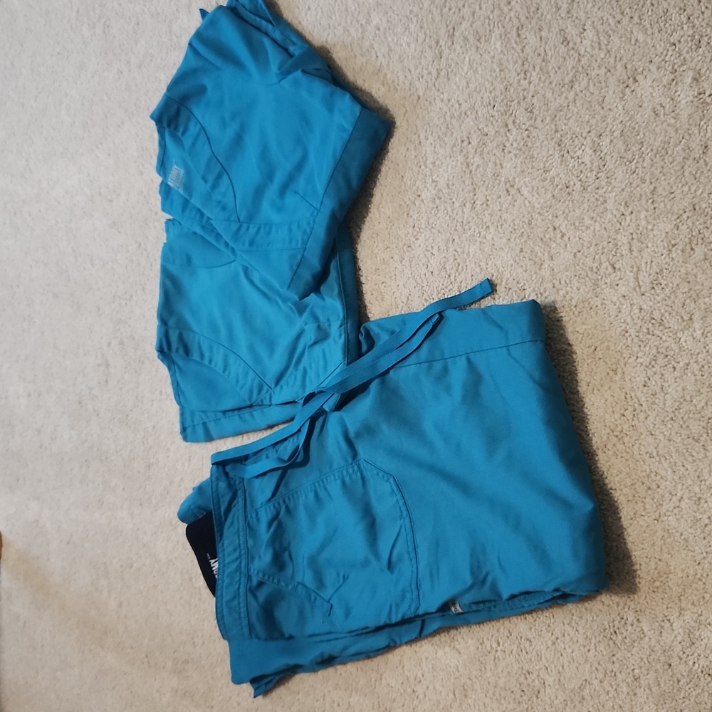 Turquoise blue scrubs